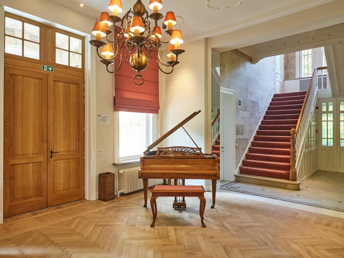 Boutique Hotel Ter Wallen 이즈젬 외부 사진