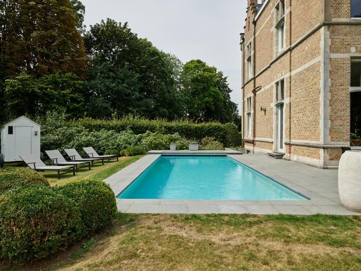 Boutique Hotel Ter Wallen 이즈젬 외부 사진